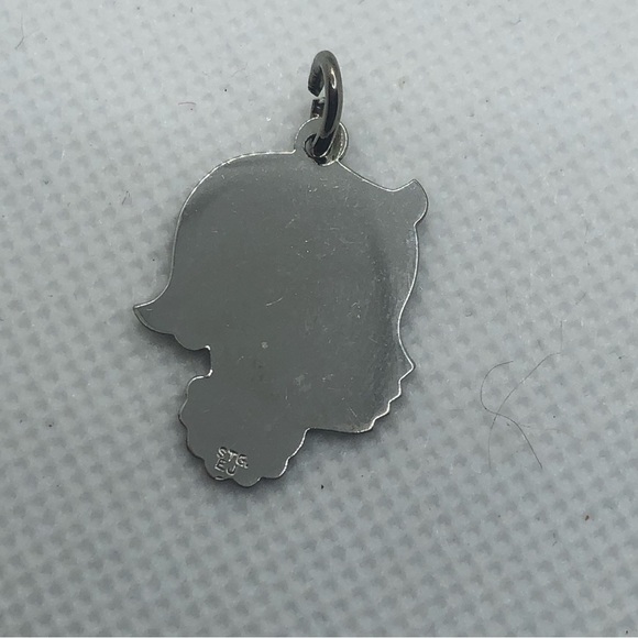 Vtg Sterling Child Baby Girl Boy Mini Charm for Charm Bracelet Room To Engrave - Picture 2 of 2
